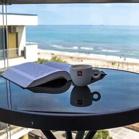 Apartman Riviera - Infinity Pool & *