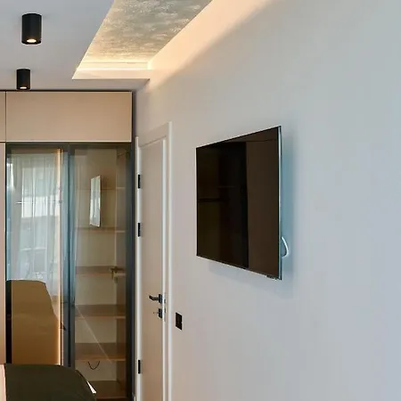 Riviera 187 In Alezzi Infinity - Parking *