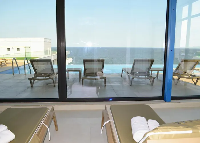 Riviera In Infinity Pool & Apartament *