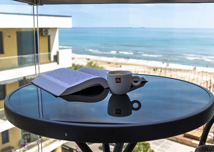 Apartament Riviera In Infinity Pool & *