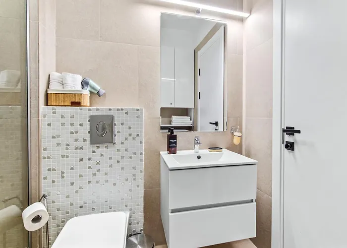 Riviera In Infinity Pool & * Mamaja